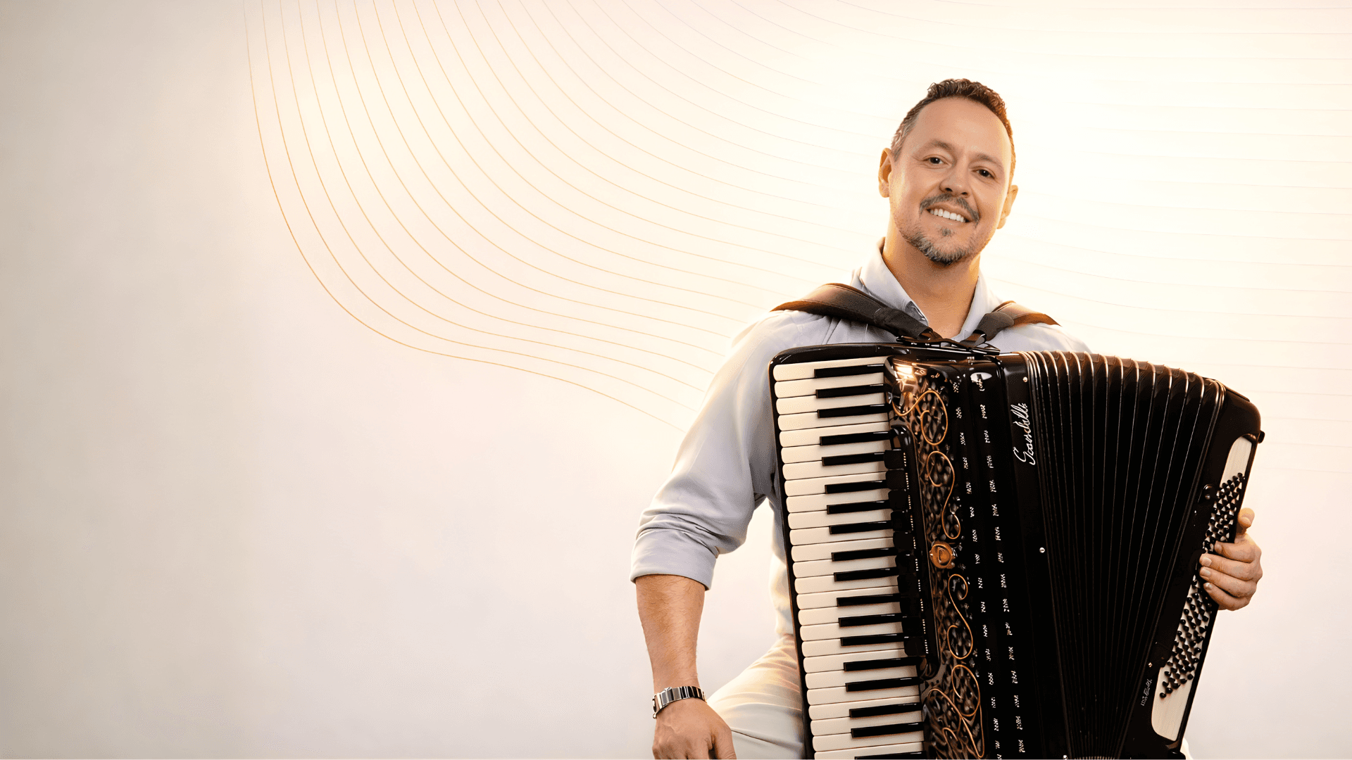 Juliano Borges tocando acordeon